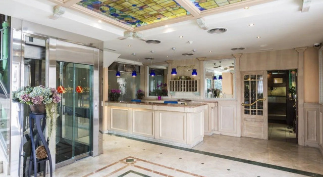 Hotel Azofra