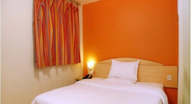 7Days Inn Shenzhen Dongmen Buxingjie Second Branch