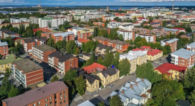 Апартаменты SELF-SERVICE apt 10 min from bus-&railway station, free bike!