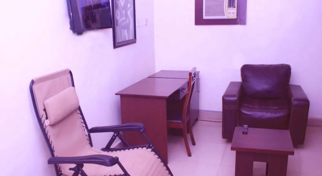 Camera Executive Agburuike Hotels