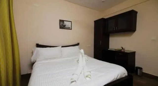 Teresa Plaza Luxury Serviced Apartments, Varaa Huoneisto Kottayam New Delhi