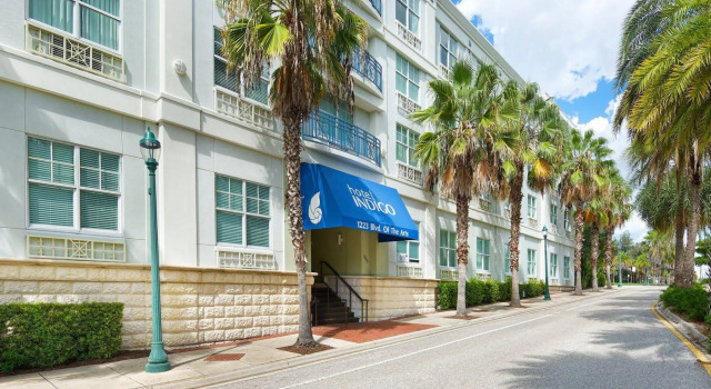 voco Sarasota by IHG, Забронировать Отель Бизнес-отели Sarasota Area, 4* 5*