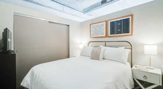 Sable 204 - One Bedroom, Забронировать Отель Миннеаполис Twin Cities, рядом с Торговый центр Nicollet