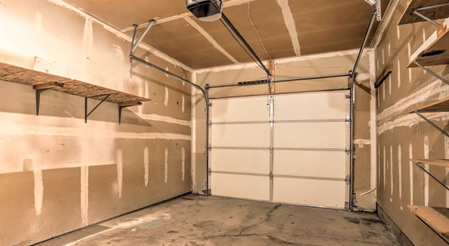 Апартаменты Duplex w/ Private Yard: 3 Mi to Downtown Loveland!