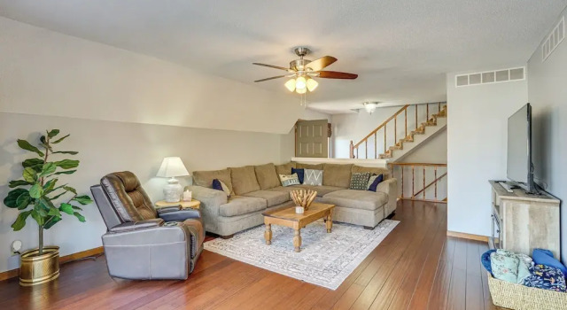 Lakefront Home w/ Dock & Decks in Gravois Mills!, Prenota Casa vacanze Gravois Mills Missouri