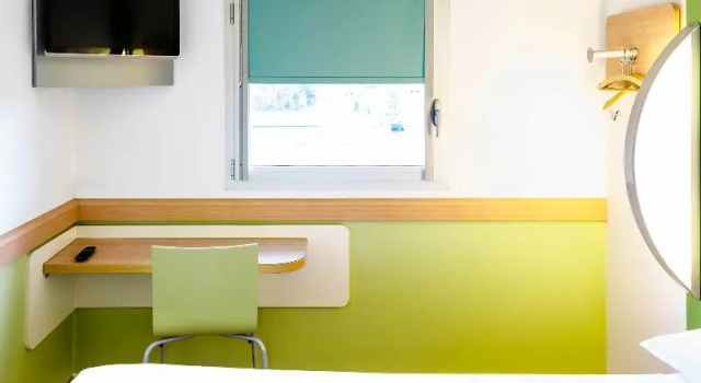 Двухместный номер Standard ibis budget Birmingham Airport Terminal Building - NEC