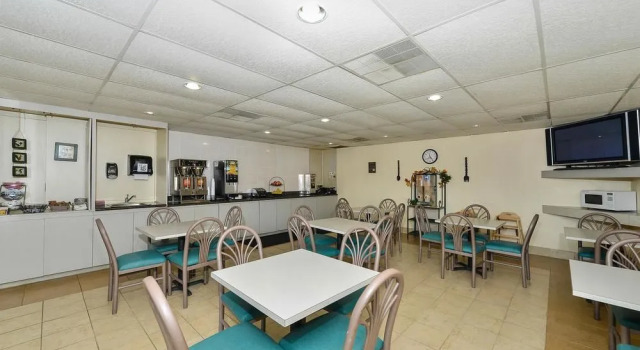 Travelodge, Rezerwuj Hotel Hotele w Omaha z basenem, Basen