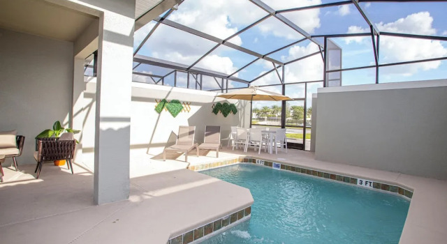 Gorgeous 4 Bedroom w Pool Close to Disney 4836, Rezerwuj Apartament Kissimmee Kissimmee