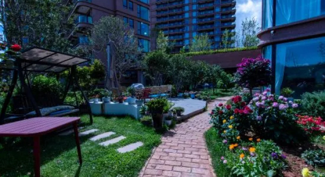 Creek Youthful Hotel, Prenota Hotel Hotel a Yunnan con parcheggio, Parcheggio