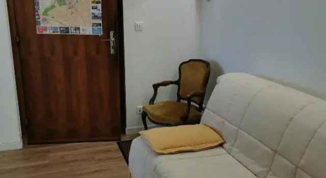 Front de mer- Appartement standing 1 chambre, Забронировать Апартаменты/квартира Отели Кале с парковкой, рядом с Colonne Louis XVIII, Парковка