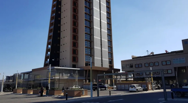 Apartments at Itowers CBD Gaborone, Rezerwuj Apartament Gaborone 
