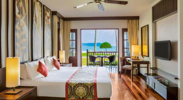 Полулюкс Pelangi Pelangi Beach Resort & Spa, Langkawi