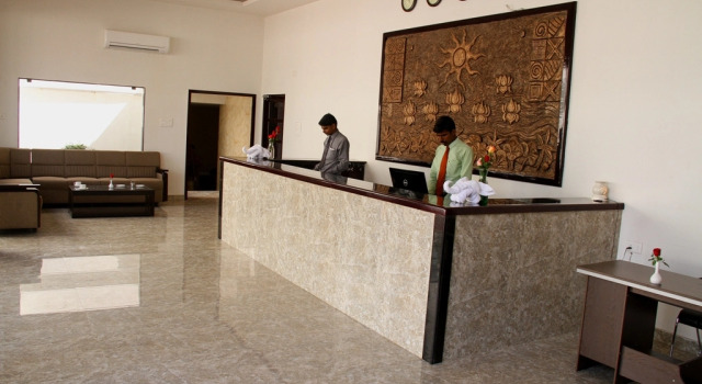 Hotel Leo Paradise - OMR