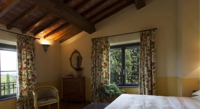 Villa Santa Virginia by Halldis, Забронировать Вилла Коттеджи Монтайоне, Коттедж