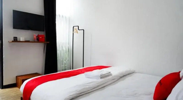 RedDoorz @ Jalan Raya Semat Canggu