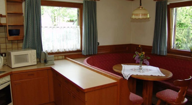 Ferienhaus Kröll, Забронировать Отель Отели Тироля 3 звезды, 3*