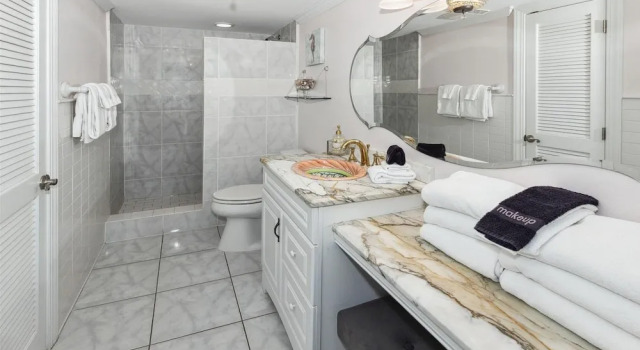 Dolphin Point 305b 2 Bedroom Condo by RedAwning, Varaa Huoneisto Destin Emerald Coast