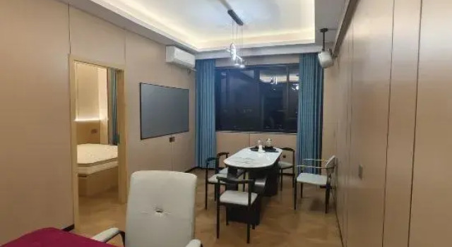 Люкс Business Nanning Haojiang Apartment (Anji Passenger Station Subway Station Anji Wanda)