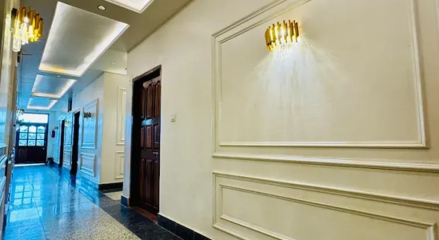 Sahani Hotel