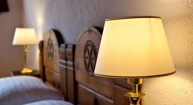 Hotel Crusch Alva, Rezervați Hotel Zuoz 