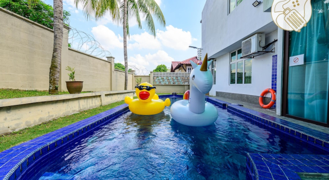 6BR Ampang Pool Villa 26P with Garden, Забронировать Вилла Виллы Ампанг, Вилла