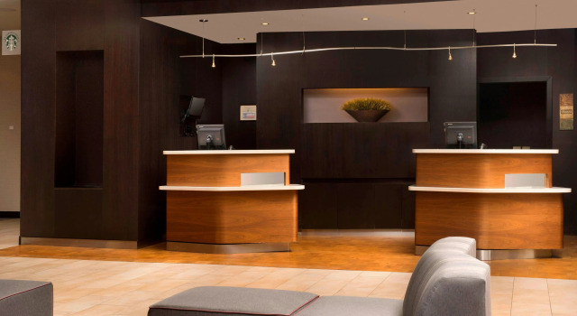 Courtyard by Marriott Lufkin, Book Hotel Hoteller i Lufkin med parkering, Parkering