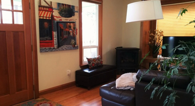 Geneva Garden Bungalow - Two Bedroom Home, Buchen Sie Hotel Geneva USA