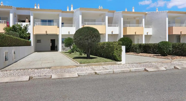 Aldeia da Galé V2 304, Rezerwuj Hotel Hotele w Galé z parkingiem, Parking