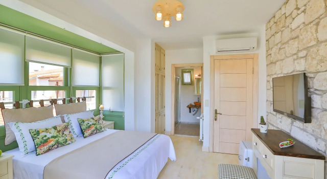 Palas Alacati - Adults Only
