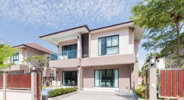 4-Bedroom Pool Villa with Private Pool in Pattaya