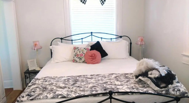 Номер Economy Sandstone Street Bed and Breakfast