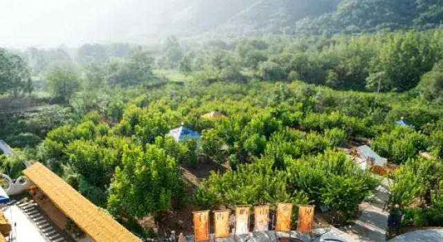 Ru Jia Yi He Yu Shan Villa Hotel (Huayin Huashan Scenic Area Branch), Book Hotel Weinan Shaanxi