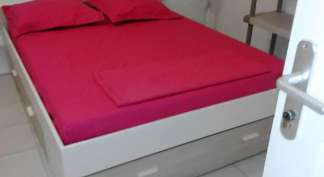 House with One Bedroom in Petit Bourg, with Enclosed Garden And Wifi