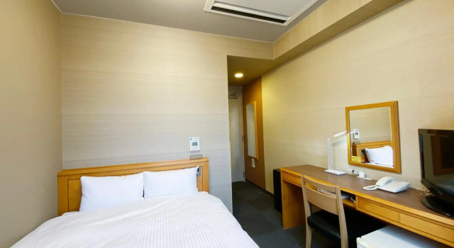 Hotel Route-Inn Shin-Shirakawa Eki Higashi, Buchen Sie Hotel Shirakawa-gō Fukushima