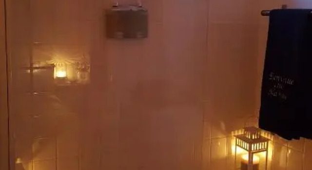 Bienvenue chez Maxime, Забронировать Отель Онфлер 