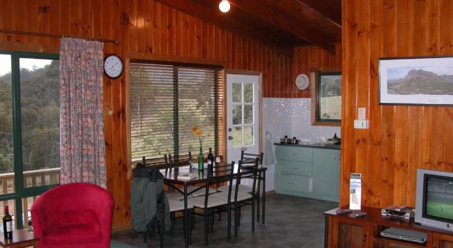 Heimat Chalets, Book Chalet New Norfolk 