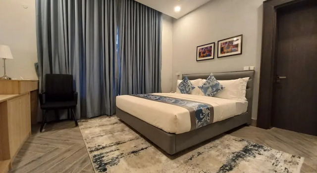 Люкс Business Solace Suits & Homes