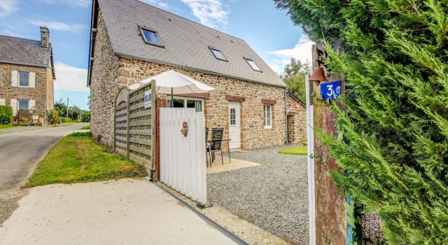 Beautiful Holiday Home in Brainville with Garden, Foglalás Szálloda Brainville Normandy