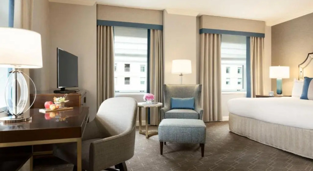Двухместный номер Corner Deluxe Fairmont Olympic Hotel