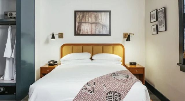 Двухместный номер Standard Dew Drop Inn Hotel & Lounge
