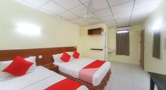OYO 738 Hotel 81, Prenota Hotel Penampang Sabah