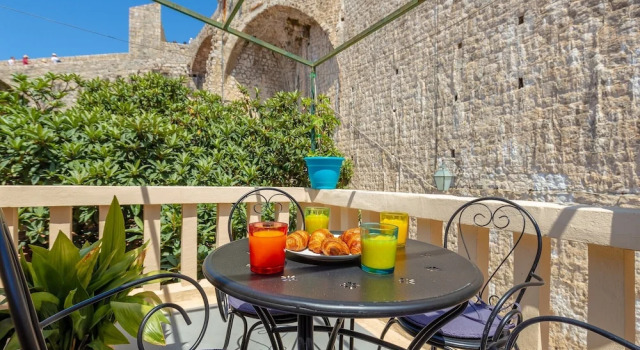 Апартаменты Standard Dominium Old City Suite
