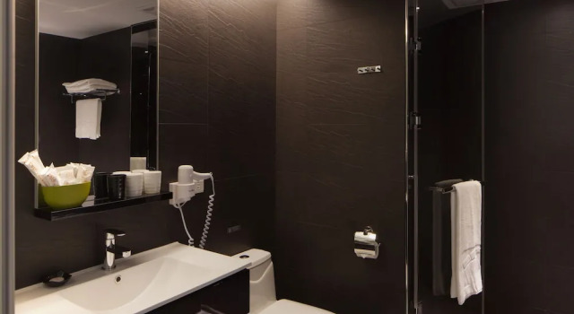 Трёхместный номер Deluxe с видом на город CityInn Hotel Plus - Taichung Station Branch