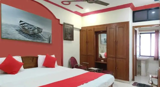 Hotel Dollar, Rezerwuj Hotel Hotele w Bhuj z parkingiem, Parking