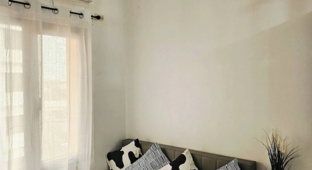 Апартаменты c 1 комнатой Paseo Verde Las Pinas - Sleeps 2 Adults & 2 Children