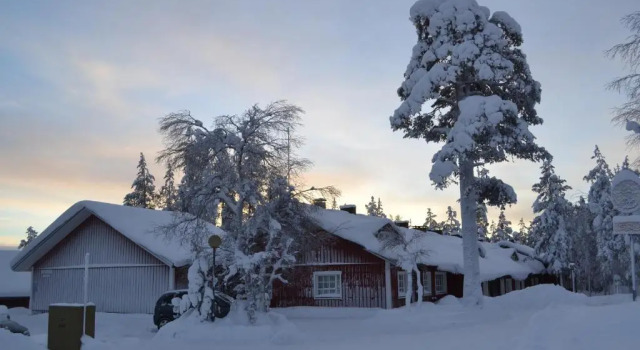 Saaritupa Apartment Saariselkä, Buchen Sie Ferienwohnung Hotels in Lappland mit Parkplatz, Parkplätze