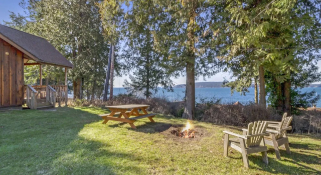 Номер Deluxe с 2 комнатами с видом на океан West Beach Resort