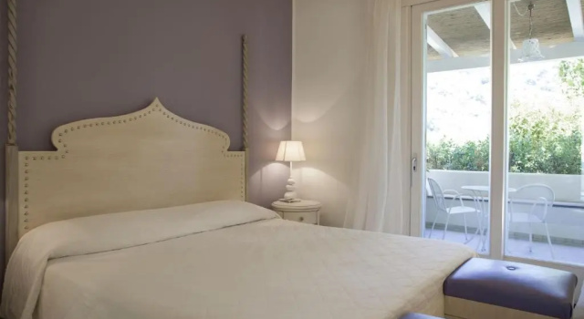 Двухместный номер Classic с видом на сад Hotel Mea - Aeolian Charme
