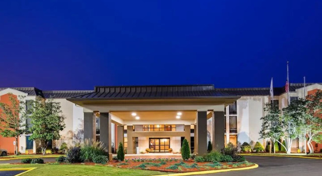 Люкс Deluxe Best Western New Albany