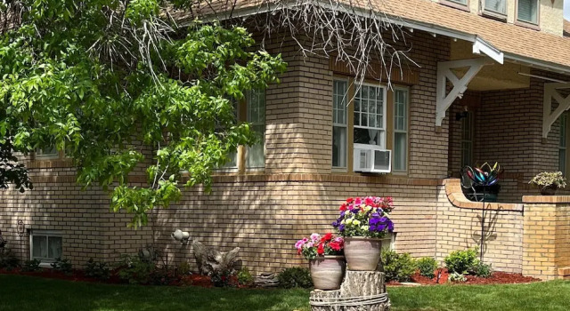 The Coffey House, Book Bed and Breakfast Choteau Montana